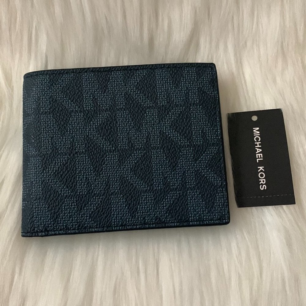 MICHAEL KORS Men's Signature Logo Slim Bill Fold Wallet in Admiral Blue